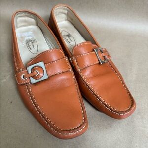 Browns Couture Caramel Brown Leather Driving Loafers. EU 38